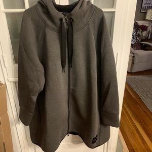 Calvin Klein performance jacket. Knee length.